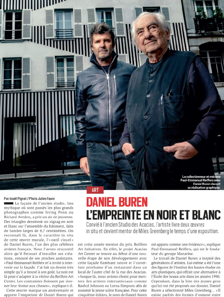 Daniel Buren, l'empreinte en noir et blanc 